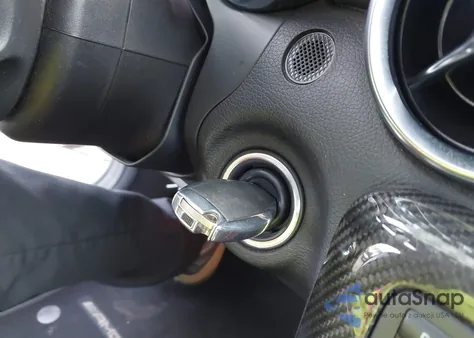 2012 Mercedes-Benz Slk z USA, uszkodzony, nr VIN WDDPK7FA4CF041353